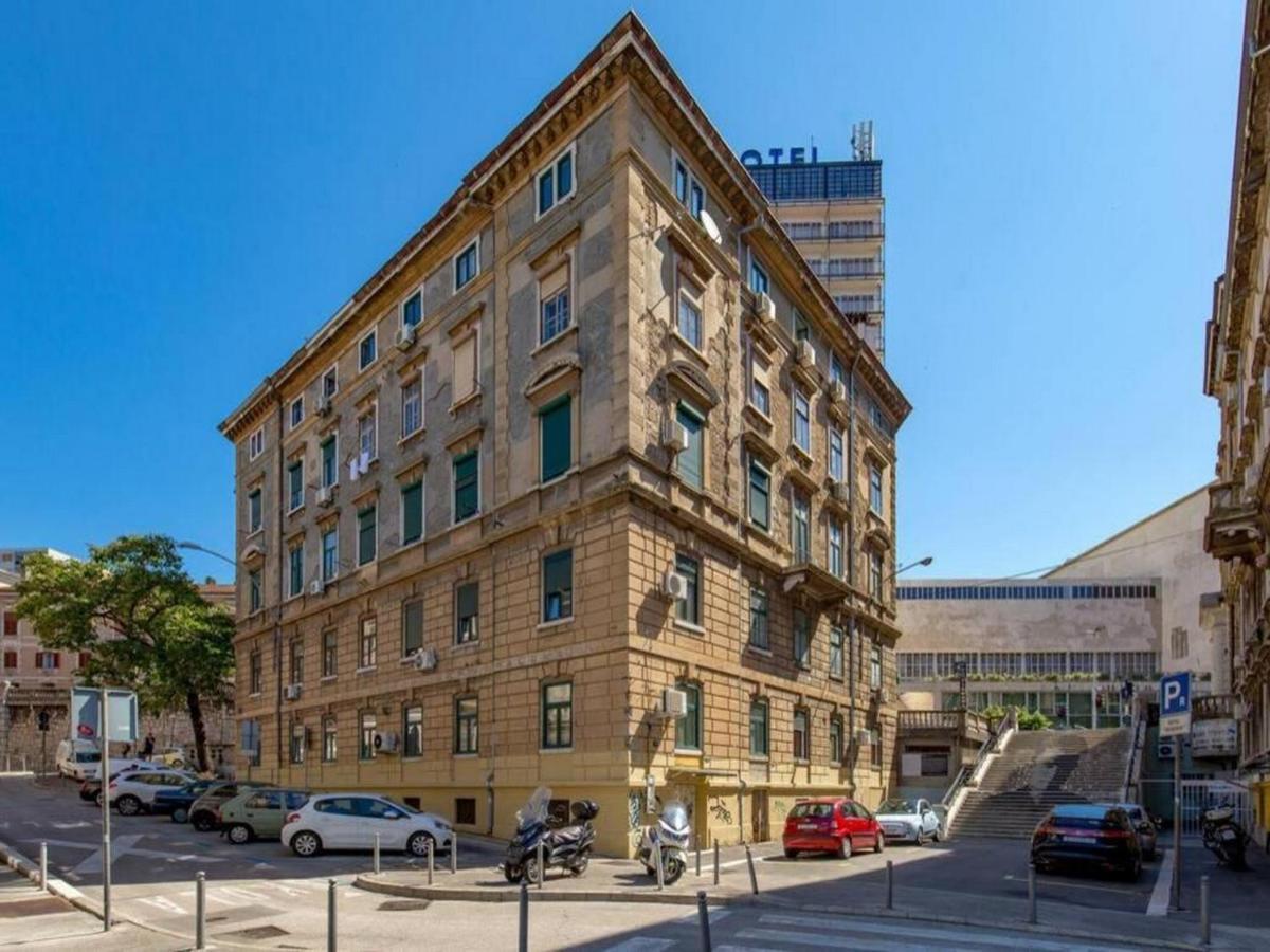 Apartman Karesa -Рийека Екстериор снимка